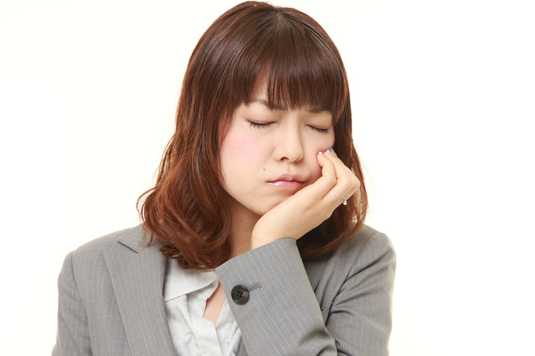 歯が動く時の痛み