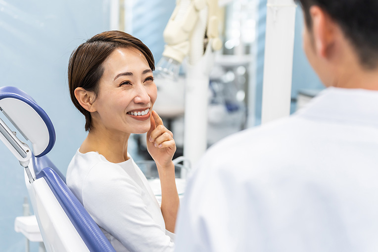 矯正治療後の定期検診について