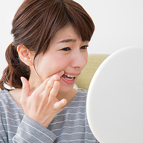 歯や歯茎の黒ずみ